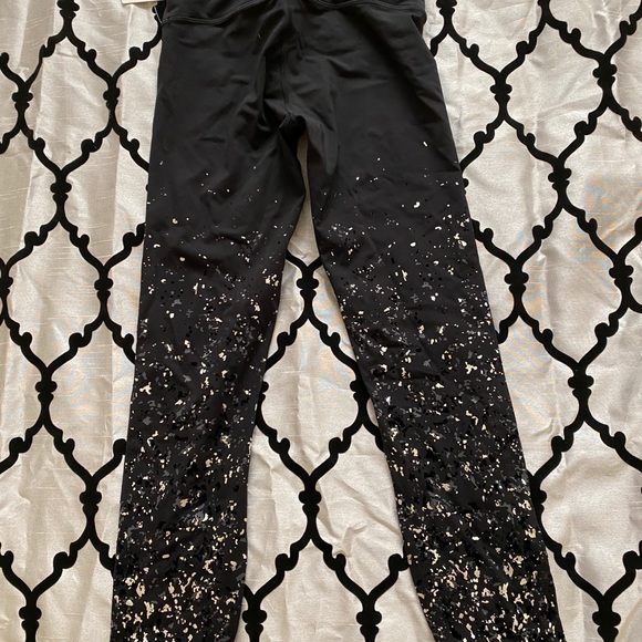 NWT Lululemon speed Wunder Under foil Speckled - Picture 3 of 5